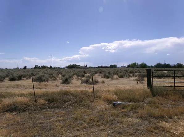 NE Stetson Pl, Mountain Home, ID 83647