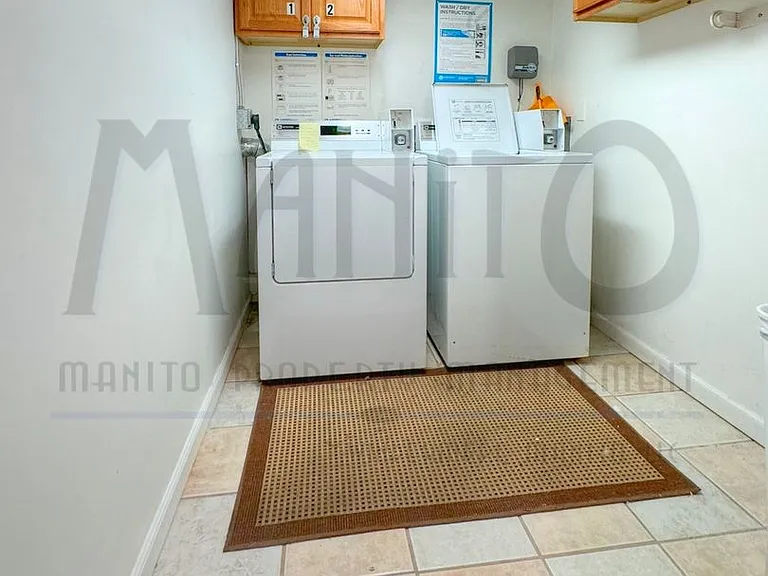 928 W 7th Ave — Photo 16