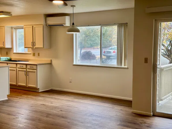 5425 Glenridge Way, Klamath Falls, OR 97603