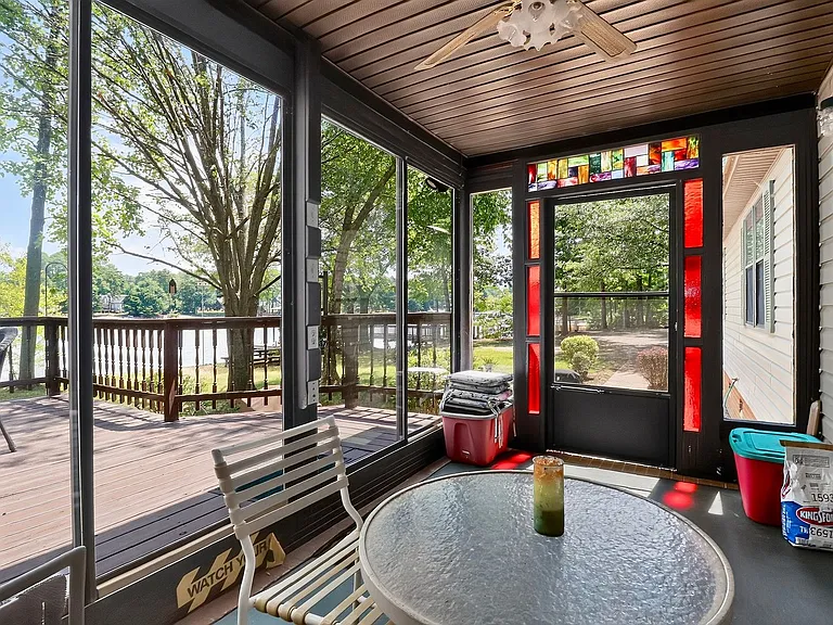 120 Stepaside Ln — Photo 24