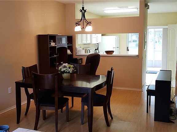 4th image of 30254 Lacledes Ln