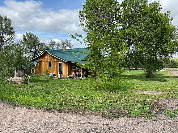 2nd image of 74829 Road 385