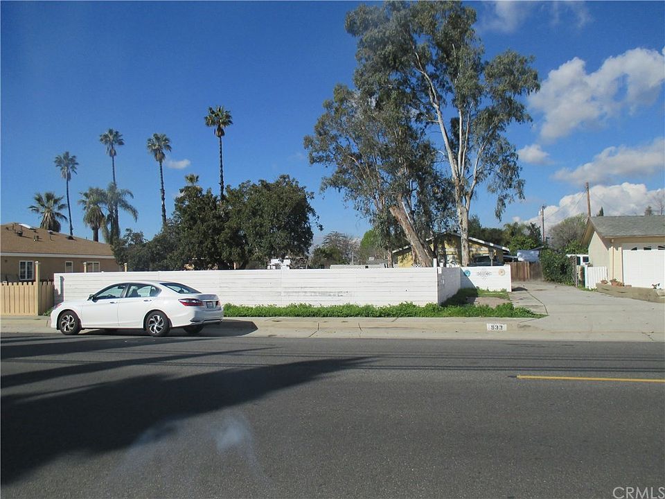 1st image of 933 S Orange Ave