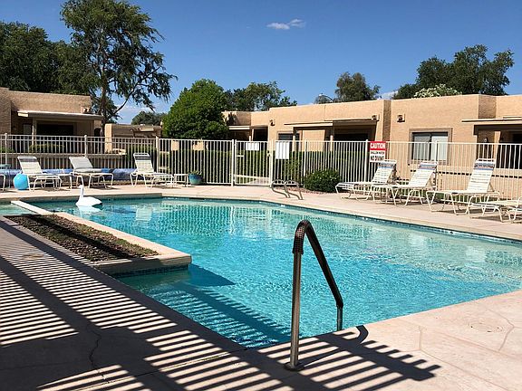 Community pool and spa