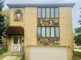 8442 McVicker Ave #2, Morton Grove, IL 60053