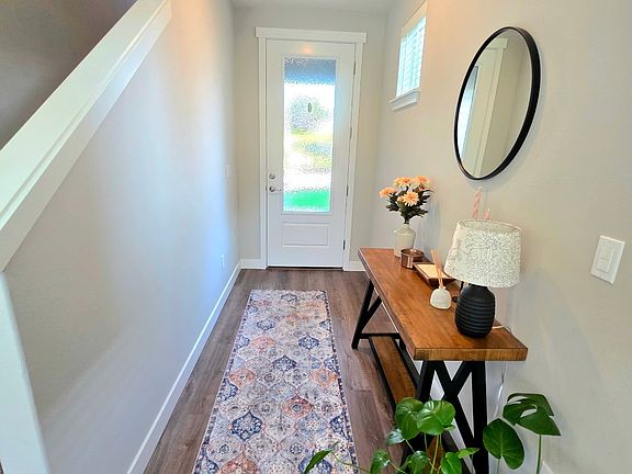3rd image of 8414 Gilman Way