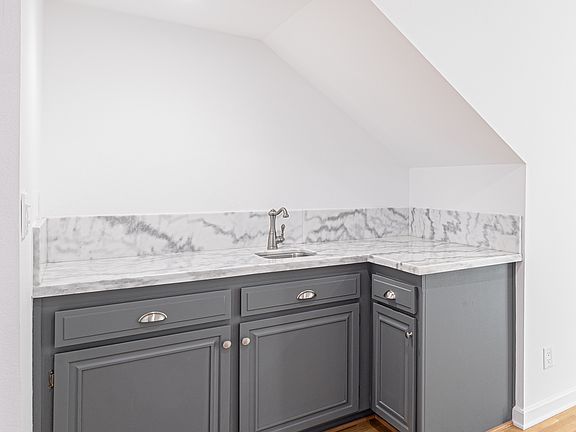 Carrara Marble Bar  