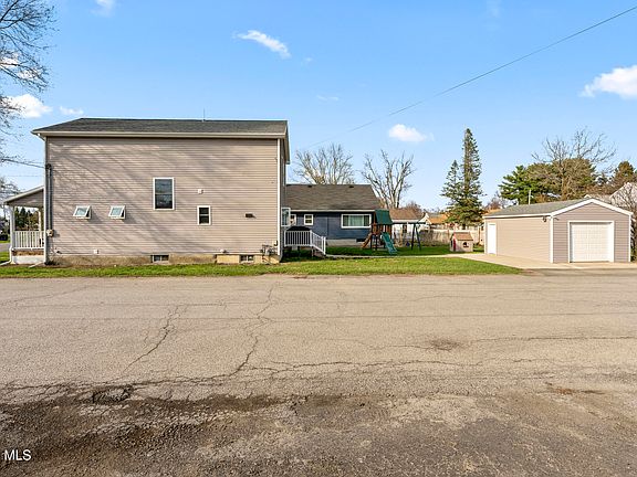 5th image of 3096 Guilderland Avenue