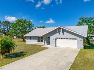 17141 Carolyn Ln, North Fort Myers, FL 33917