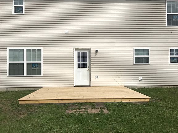 5th image of 1474 Evergreen Dr