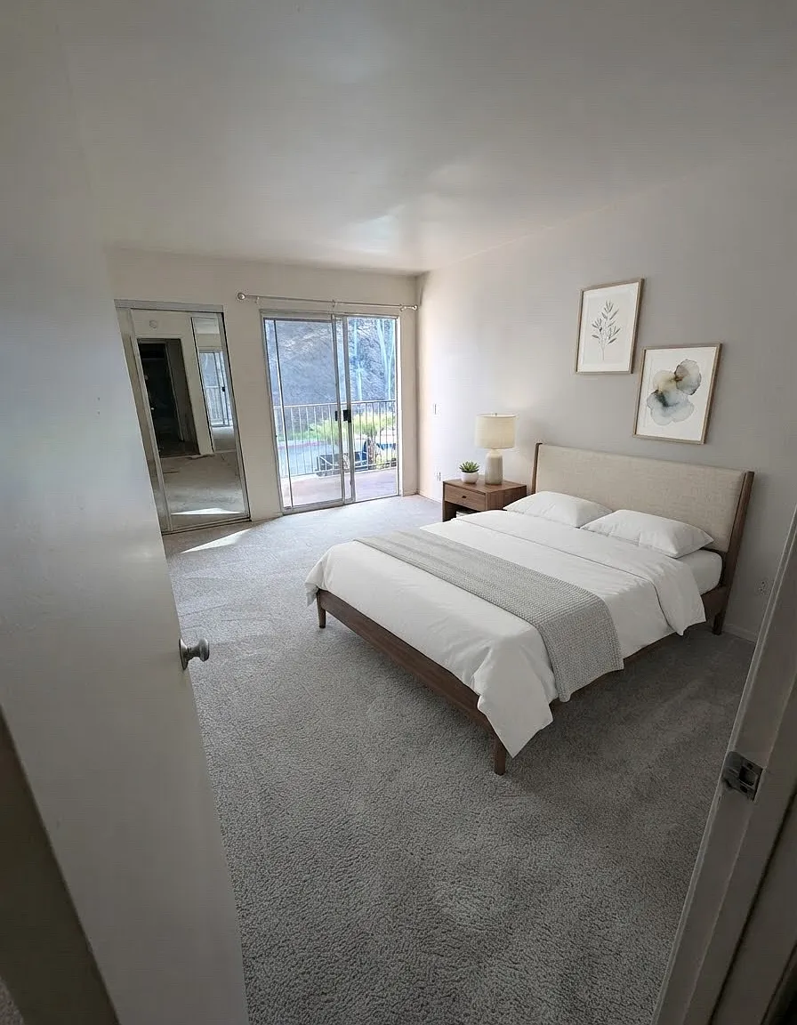 1 bed, 735 sqft, $2,350 — Photo 3
