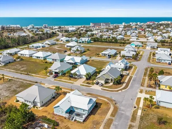 109 Saint Charles St, Mexico Beach, FL 32456