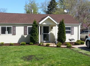 2409 Grape St, Joliet, IL 60435