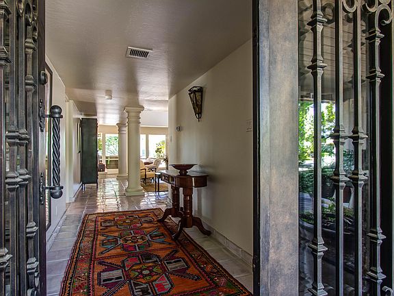 3rd image of 8002 N 74th Pl
