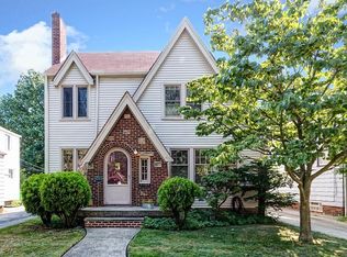 237 E 208th St, Euclid, OH 44123