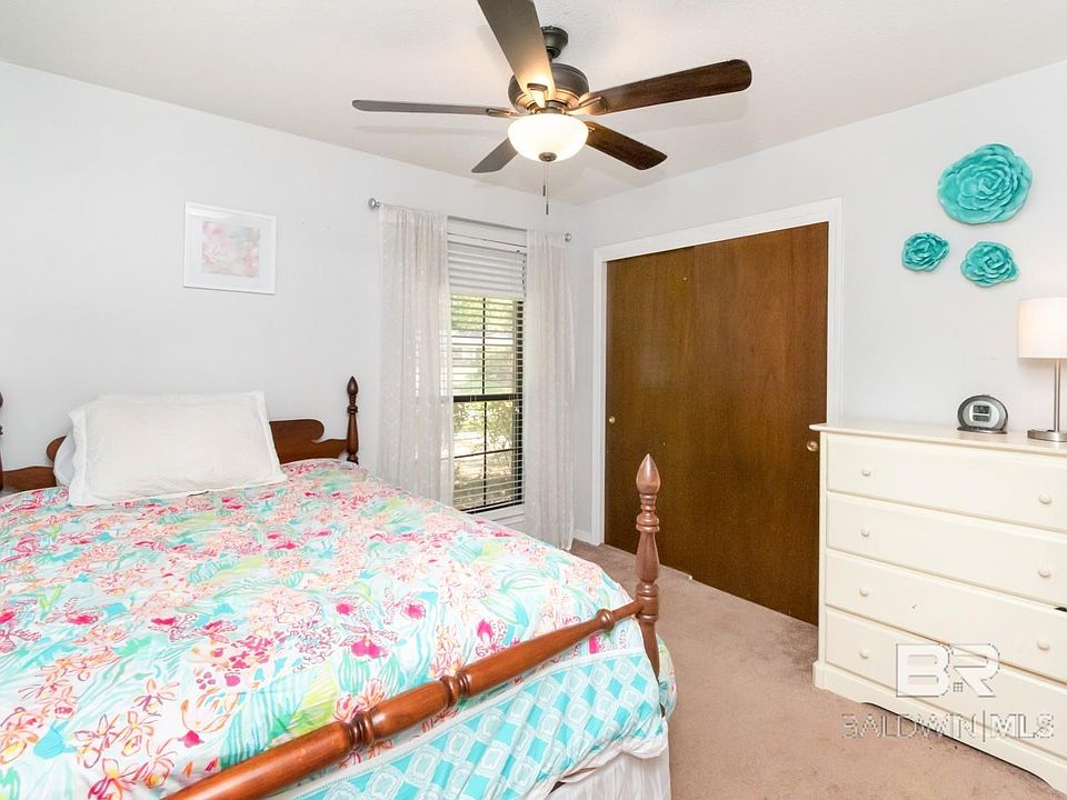 16th image of 112 Baratara Dr