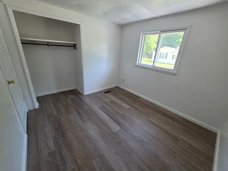470 Washington St — Photo 15