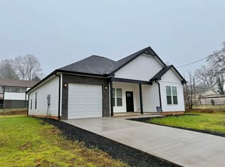 476 Stewart St, Spartanburg, SC 29306