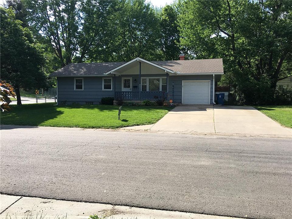 1st image of 3812 James Ave