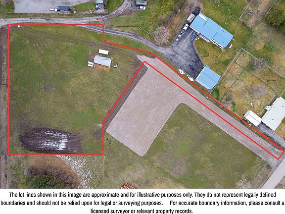 2nd image of 2 Howells Ln