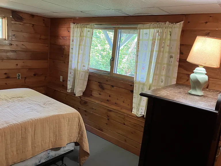 37 Westwood Rd — Photo 8