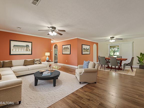 4th image of 1416 Little Kaycee Dr