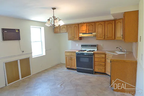 Sold by Ideal Properties Group | media 10