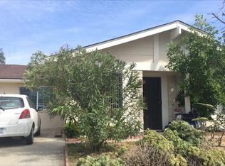 5103 El Circulo, Oceanside, CA 92056