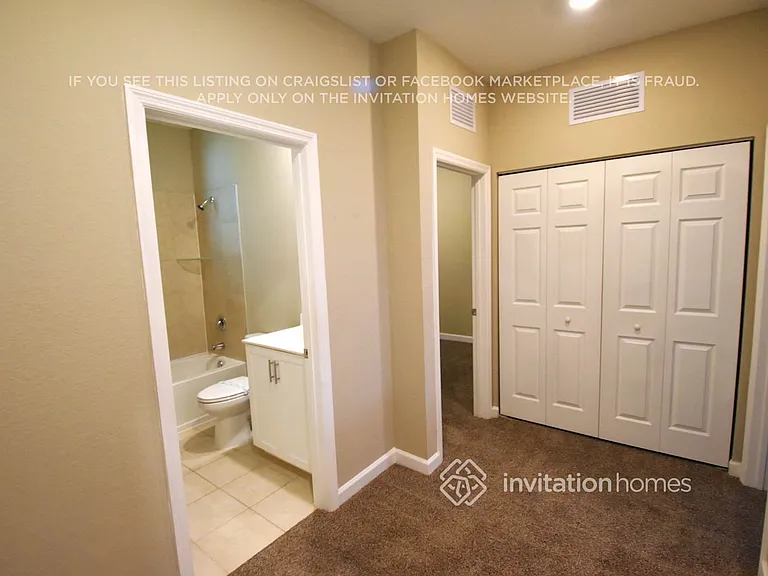 1643 SW 28th St — Photo 6