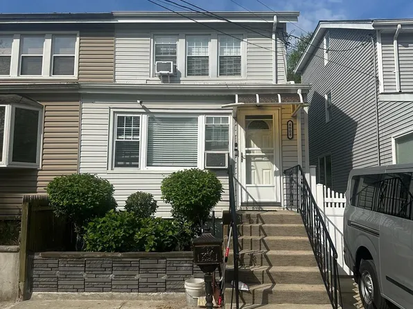 4008 247th Street, Little Neck, NY 11363