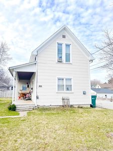 308 N Division St, Flora, IN, 46929