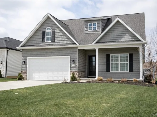 5404 Alderbrook Ln, Clarence Center, NY 14032