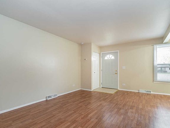 3rd image of 499 Sidney Ave Unit C