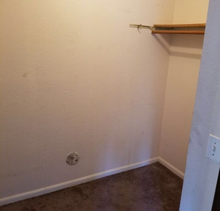 1st image of 540 Harrison Ave APT 1