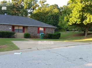 3235 Sarah Lou Dr, Snellville, GA 30078