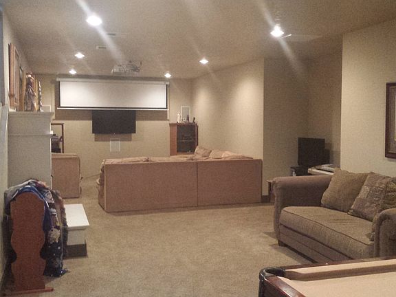 Basement Theatre