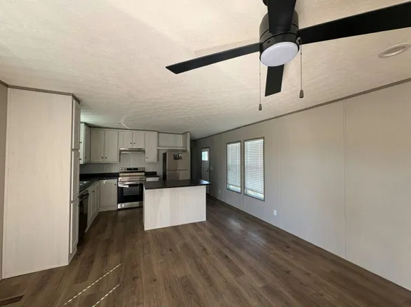 2187 E Gauthier Rd Trailer 436, Lake Charles, LA 70607