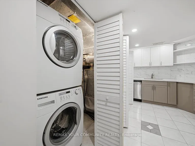 2 Hollywood Hill Cir #LOWER — Photo 10