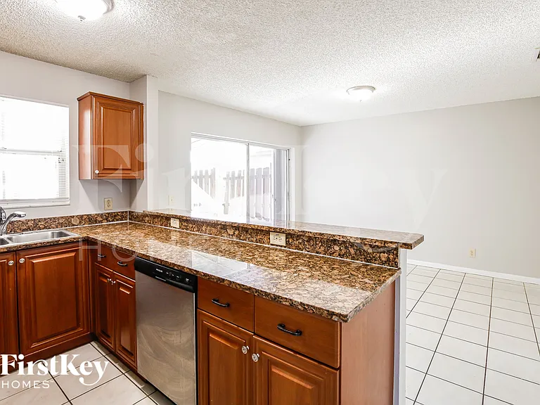 3085 Lighthouse Pl — Photo 6
