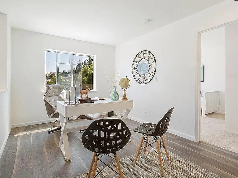 38750 Litchfield Cir — Photo 3