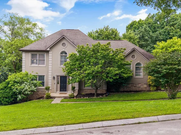 513 Summit Lake Ct, Knoxville, TN 37922