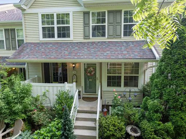 70 Granite Ln #2, Chester Springs, PA 19425