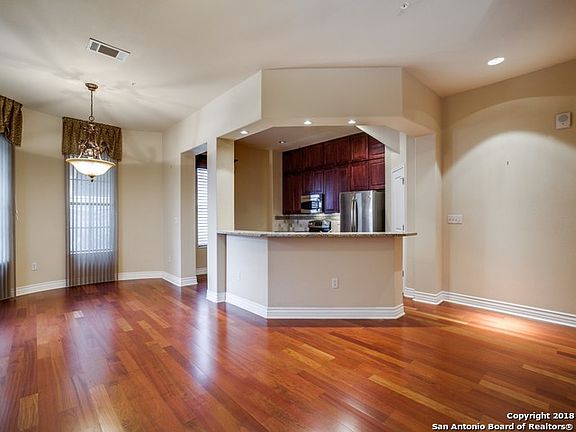 4th image of 215 N Center #111