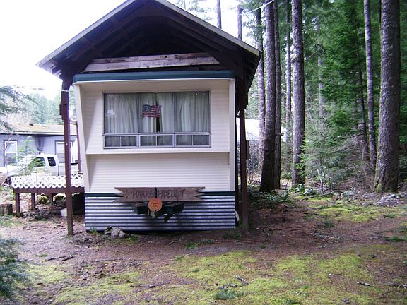 2nd image of 160 Cowlitz View Dr