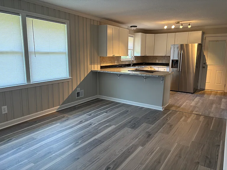 433 Lockner Rd — Photo 11