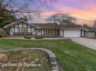 3080 Badger Pl, Saginaw, MI 48603