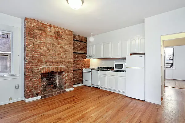 Rented by Corcoran | media 20