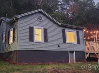 1448 Piedmont Dr NW, Lenoir, NC 28645