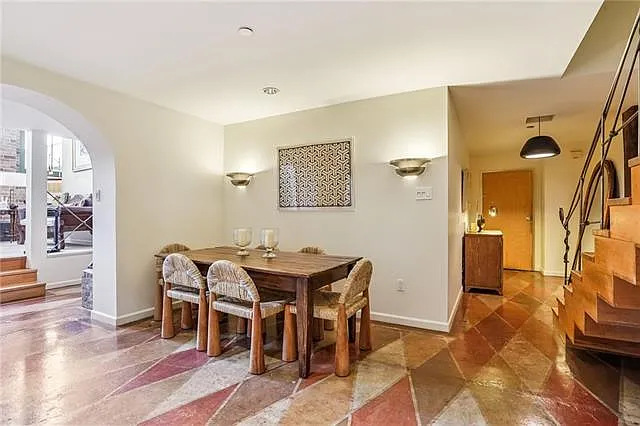 1107 S Peters St #101 — Photo 7