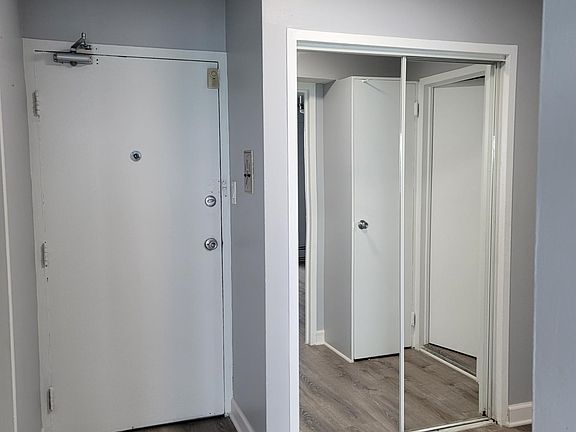 4th image of 7337 S South Shore Dr APT 509